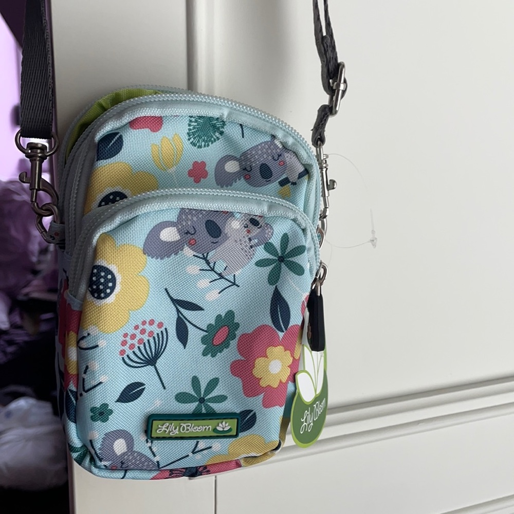 Floral camera Bag never been used perfect for vacation